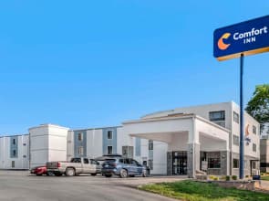 Days Inn & Suites by Wyndham Kansas City Downtown