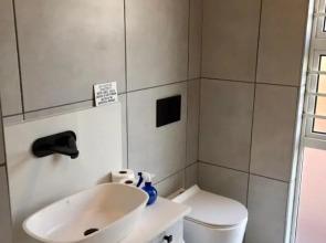 Kellys Beachfront Apartments