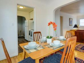 Ideally Located Vacation Rental House in Seattle!