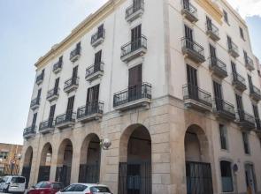 Port Plaza Apartments