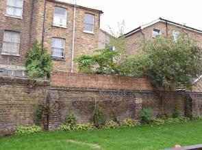 2 Bedroom House in Hackney