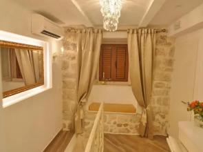 Villa Madonna della Strada A2