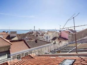 LovelyStay - Cais Apartment River View