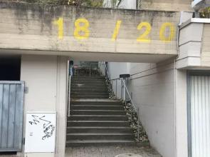 Kliniknahe 2-Zimmer Whg, große Terrasse im Grünen