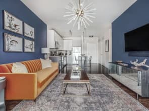 Glamorous Retreat
