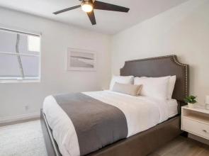 Sea Breeze by Avantstay Across From Fort Lauderdale Beach Pool Out Door Dining Fire pit