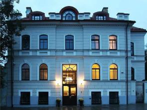 Moon Garden Boutique Hotel