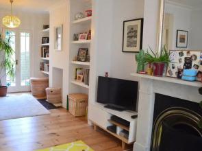 2 Bedroom Home in Stoke Newington
