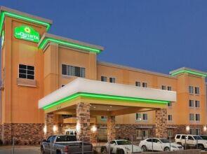 La Quinta Inn & Suites Tulsa - Catoosa