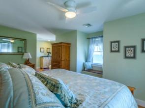 Colbyco Oceanside Scituate 4 Br home by RedAwning