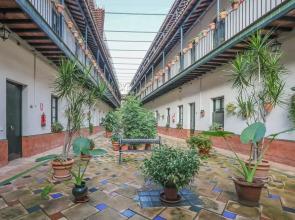 Patio De La Cartuja 4 Pax