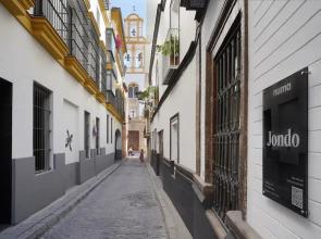 Numa I Jondo Apartments