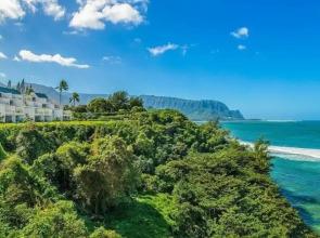 Puu Poa 407 2 Bedroom Condo by RedAwning