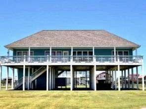 A Little Slice of Paradise - 4 Br Home