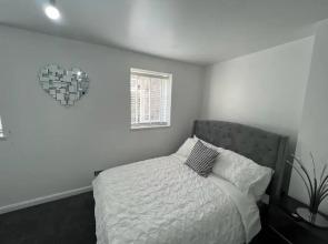 Modern Executive 2-bed Apartment in London