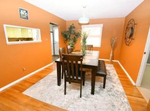 Mid Century Modern 30 Minute Walk to Notre Dame 3 Bedroom 3 Full Bath 2008