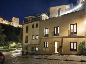 Alhambra Boutique Penthouse Terrace