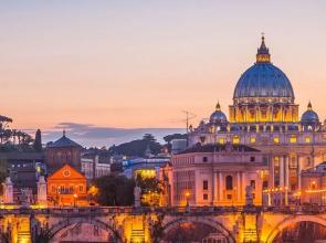 Well Decorated Flat With Amazing Central Location!