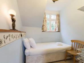 NEW Cosy 3 Bedroom Detached House West Finchley