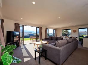 Pukeko Retreat