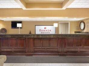 Ramada By Wyndham Midtown Grand Island