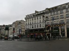 Comfortable near Montmartre