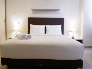 Best Price Studio Apartment The H Residence near MT Haryono