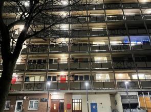 Walk to Lcy Airport/ Excel /dlr 1Br Flat