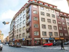 Modern Central Apartment Dlouhá