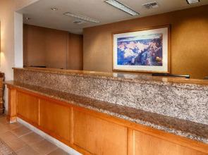 Best Western Plus A Wayfarer's Inn and Suites