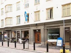 Grand luminous 150m2 2BR aptmnt in Eira