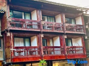 Yunshangju Hotel