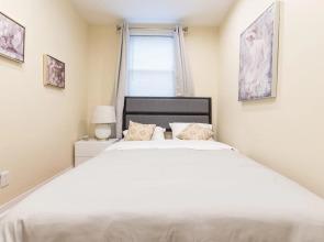 Jersey, Hoboken 37 Vroom Street 3 Bedroom Apts