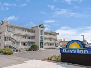 Days Inn by Wyndham Seattle North of Downtown