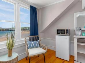 The Cove at Rockport Hotel