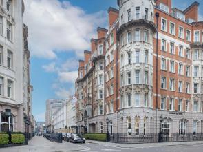 Radisson Blu Hotel, London Tottenham Court Road