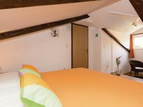 Nice Home in Dubrovnik With Wifi and 1 Bedrooms