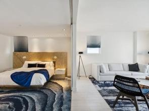 Luxury Suite W Pool/gym In The W Residences 2 Bedroom Condo by RedAwning