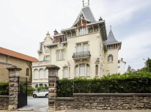 Charming studio in typical residence 300 m to the beaches - Welkeys