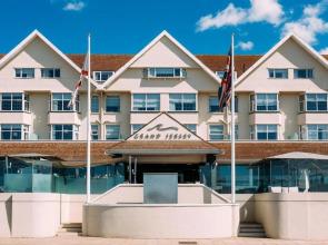 Grand Jersey Hotel & Spa