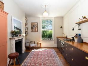 Two Bedroom House in Islington