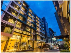 Sea Me Spring Tree Hotel - Adults only