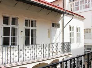 Downtown Designer apartment Karlin