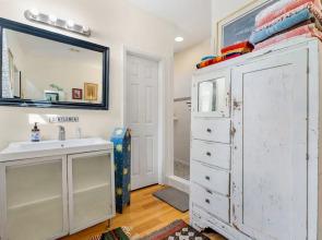 Eclectic 3 Bedroom Block From South Congress!