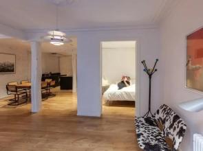 Beautiful new apartment in town centre