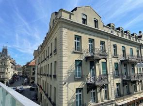 Moderne Altbauwohnung mit Pool und Sauna zentral in Bern