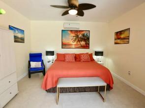 Fantasy Island Inn – Caters to Men