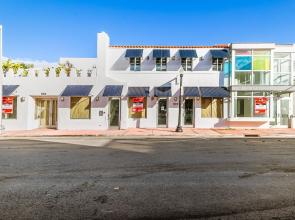 2 Bedroom 2 Bath Loft with Exclusive Rooftop & Hot Tub