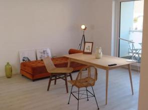 L8 Street - Q2 16 (Adults Only)