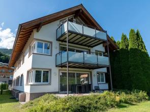 Fourteen 2 2 Zell am See S P